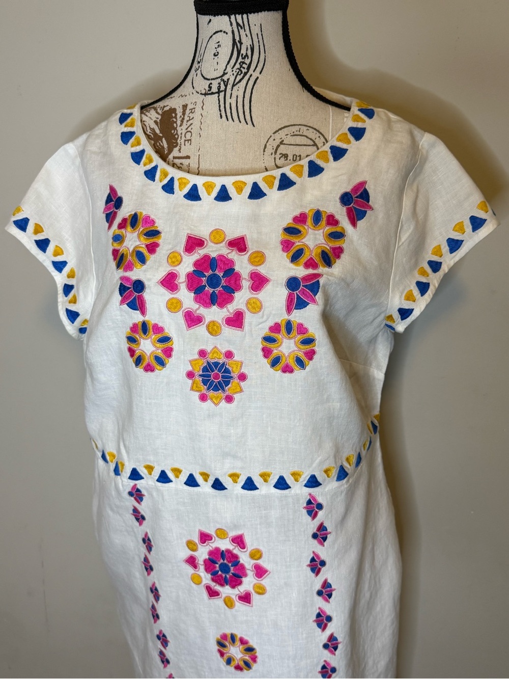 Boden White Linen Midi Dress with Pink, Yellow & Blue Embroidery - Size 12 - Picture 3 of 10